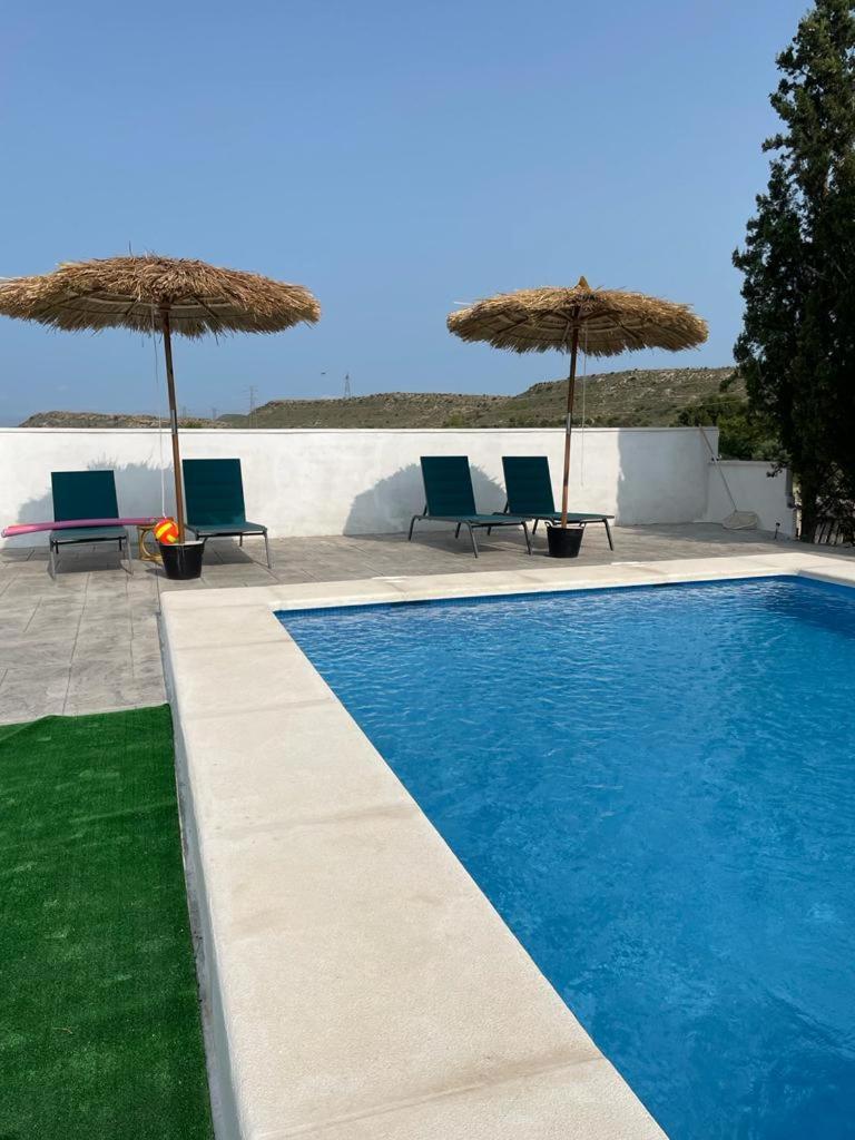 Casa Rural Con Piscina Climatizada Y Barbacoa A 10 Km De Alicante Y Playas, 3000 M2 De Terreno Ельче Екстер'єр фото