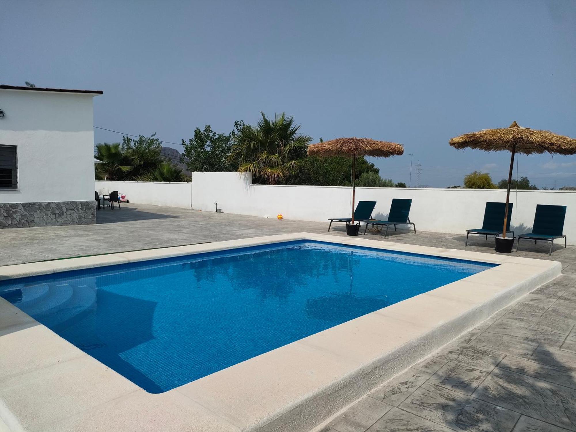 Casa Rural Con Piscina Climatizada Y Barbacoa A 10 Km De Alicante Y Playas, 3000 M2 De Terreno Ельче Екстер'єр фото